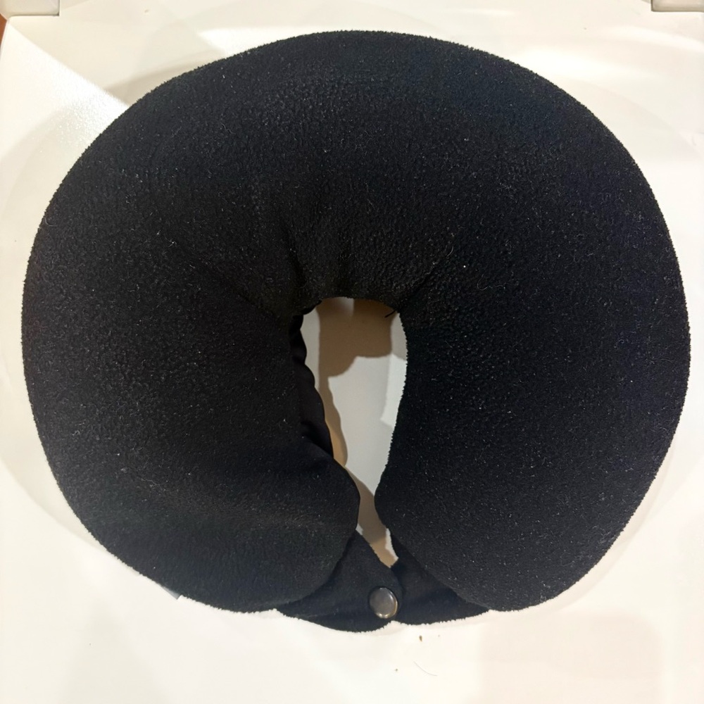 Black Travel Neck Pillow